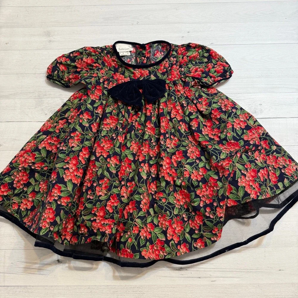 V ntage Bonnie‎ Jean girls red berries dress size 5